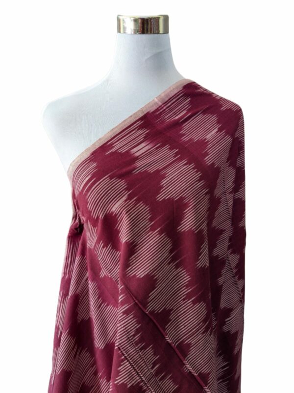 2/60 IKAT HANDLOOM COTTON FABRIC 45 INCH WIDTH