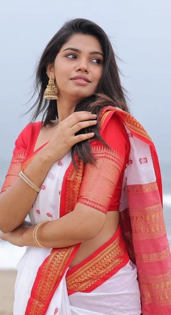 "Authentic Kalyani Cotton Silk Saree with vibrant design and elegant finish from PAVANKUMARWEAVES."