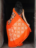 Theliya Rumal Saree in orange & amp; Black – Handwoven Double Ikat Cotton Saree with Blouse, 6.2 Meters - Image 3