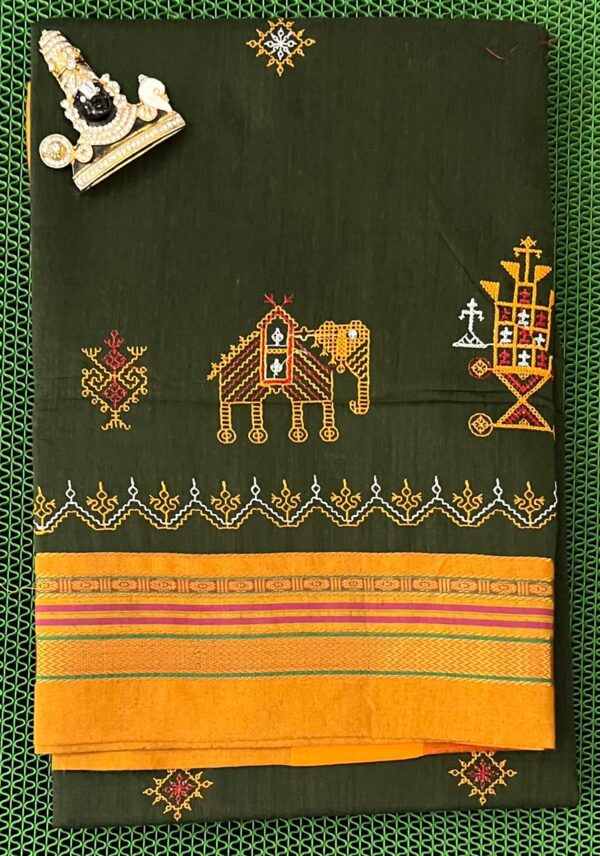 Classic Kasuti saree with traditional artistry and breathable fabric