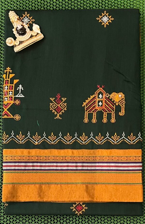 Soft and lightweight Kasuti saree in durable cotton-acrylic material