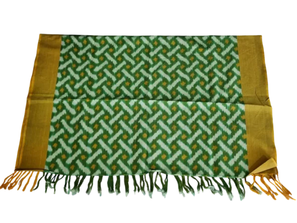 Graceful Pochampally dupatta with exquisite handwoven patterns