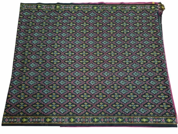 Traditional Pochampally Silk Saree in Cotton Silk Fabric