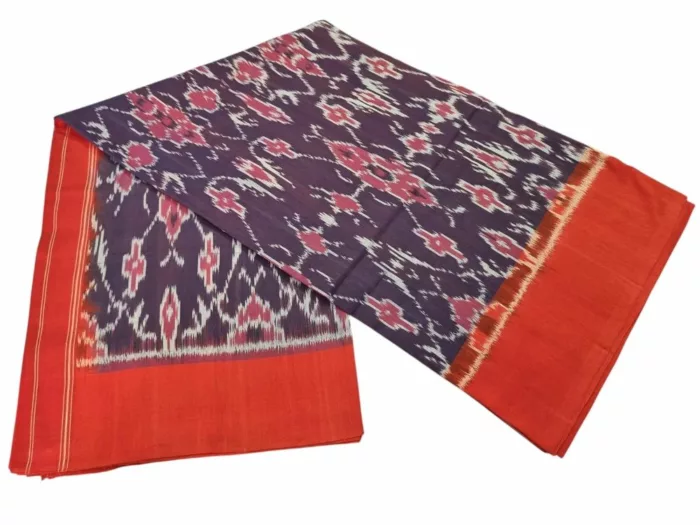 Traditional Pochampally saree with intricate ikat weaving design in vibrant colors, handcrafted by skilled artisans – PAVANKUMARWEAVES.