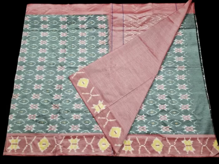 Pochampally Saree in Semi Silk Fabric with Blouse Piece