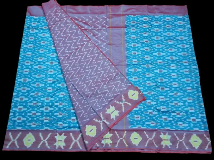 Pochampally Saree with Rich Colors and Silk Texture