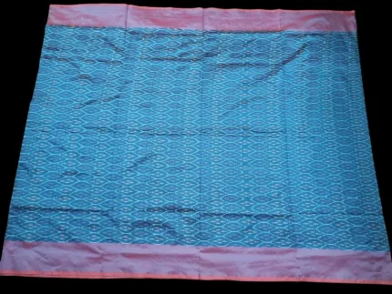 Handwoven Semi Silk Pochampally Saree with Traditional Ikat Pattern