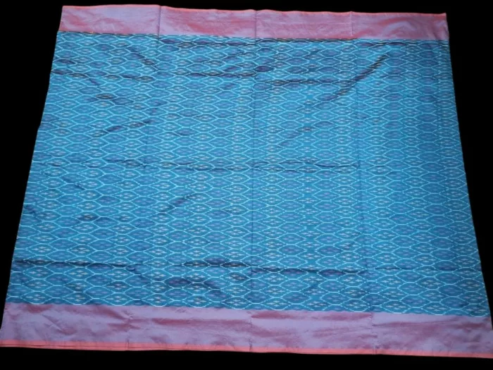 Handwoven Semi Silk Pochampally Saree with Traditional Ikat Pattern
