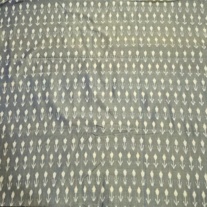 Handloom weaving of pure cotton fabric using traditional techniques
