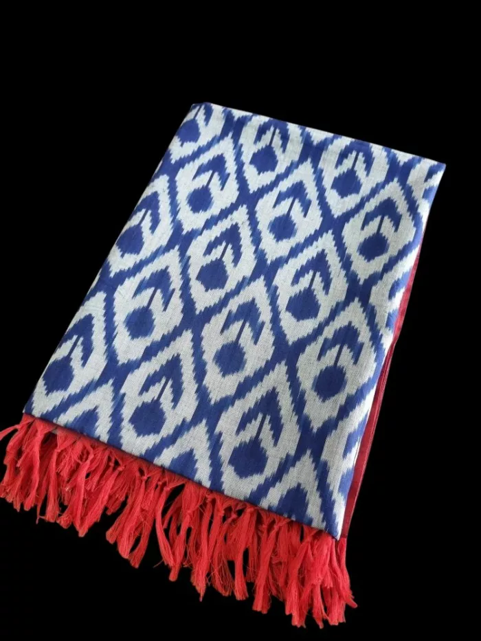 Handloom cotton dupatta scarf with ikat design – full length