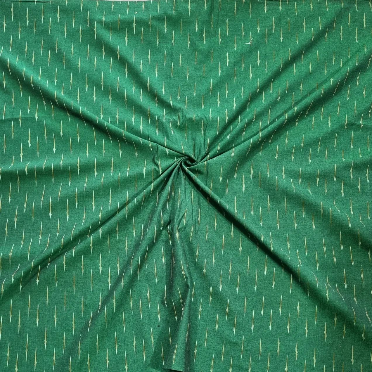 wp-1749042938613128142028531163910.webp Traditional Indian cotton fabric for daily use