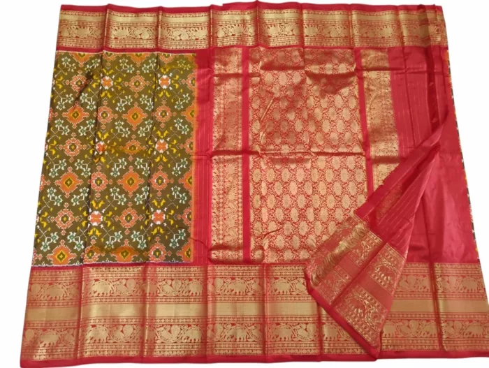 Pochampally Silk Saree with Kanchi Border