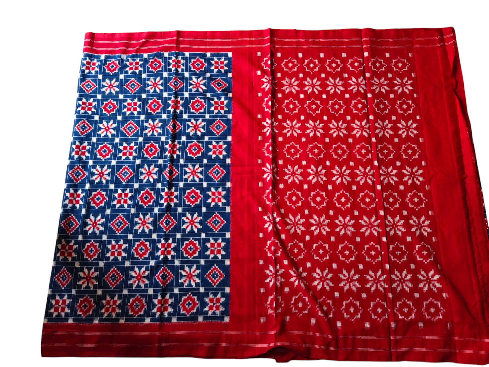 2025/07/1000339915.png Pure Cotton Pochampally Saree with Double Ikat Teliya Design - Image 1