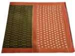 Elegant Pochampally Silk Saree Showcasing Intricate Ikat Weaving