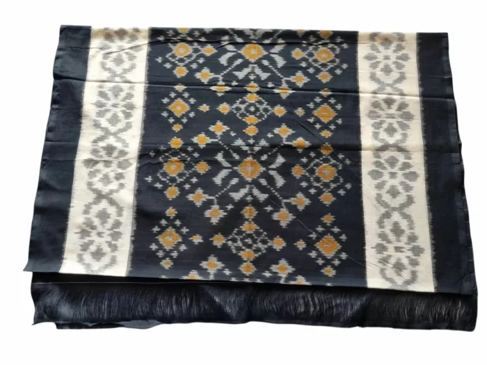Handloom Ikat Dupatta – Soft Cotton Wrap for Women