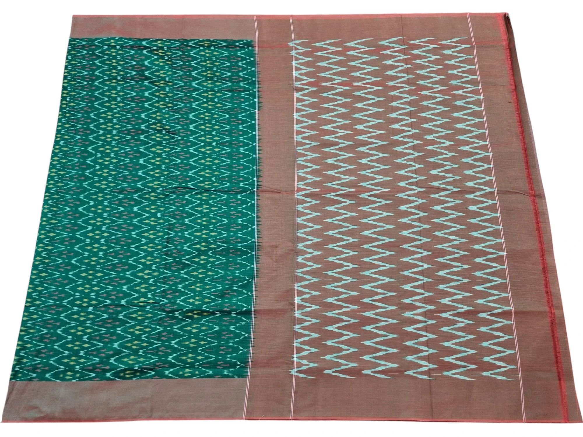 wp-17550998776471571938766295294453.webp Mercerised Cotton Pochampally Saree with Traditional Ikat Weave - Image 1
