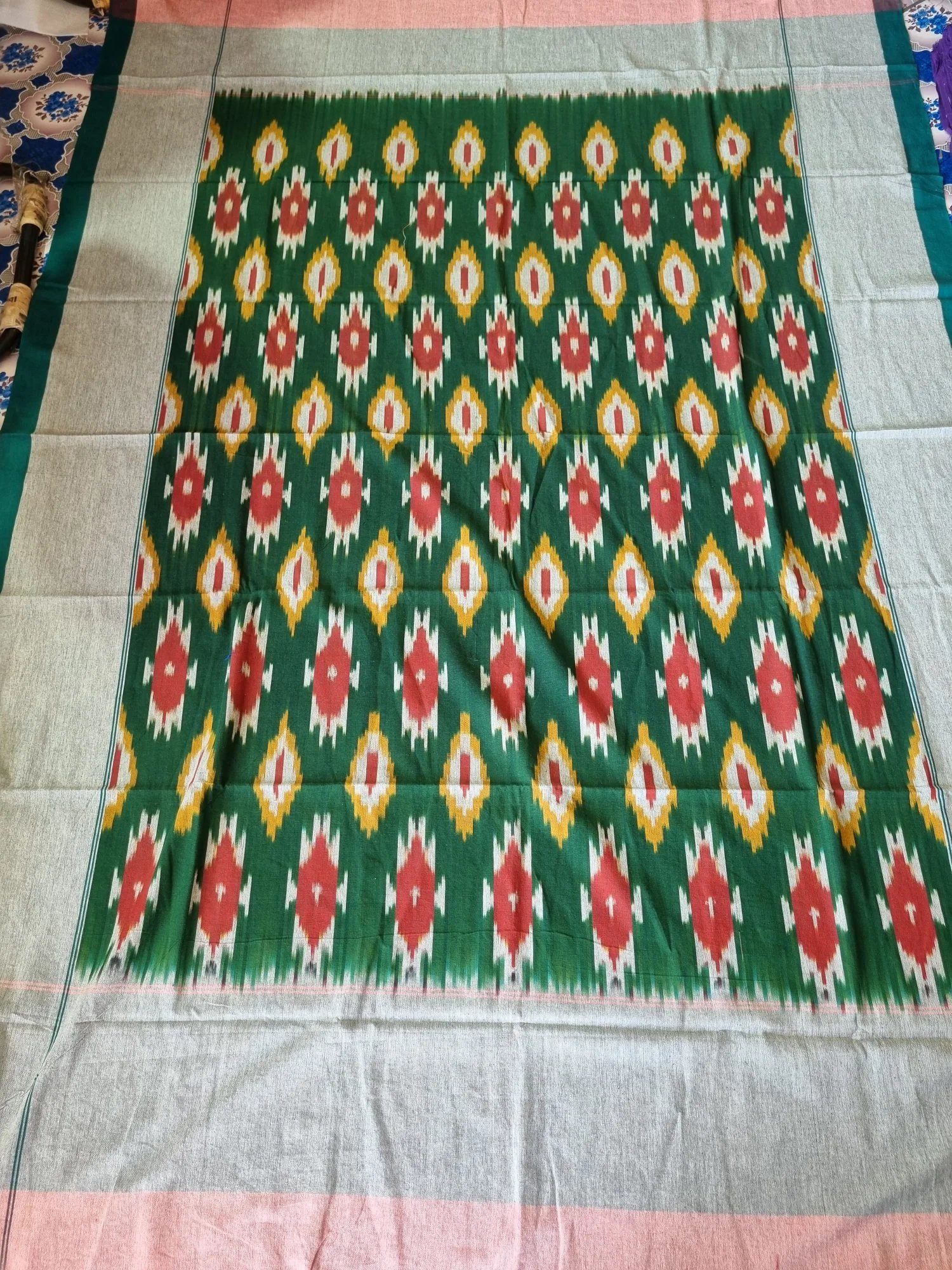 2025/09/1000377611.jpg Handloom Bedsheet Single Cot 5 by 7 Feets - Image 1