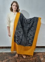 Pure Cotton Pochampally Dupatta handwoven - Image 3