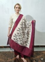 Pure Cotton Pochampally Dupatta handwoven - Image 2