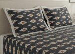 Authentic Pochampally Ikat Bedsheet – King Size 9x7 ft with 2 Pillow Covers | Handwoven - Image 2