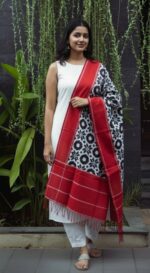 THELIYA RUMAL DOUBLE IKAT DUPPATA