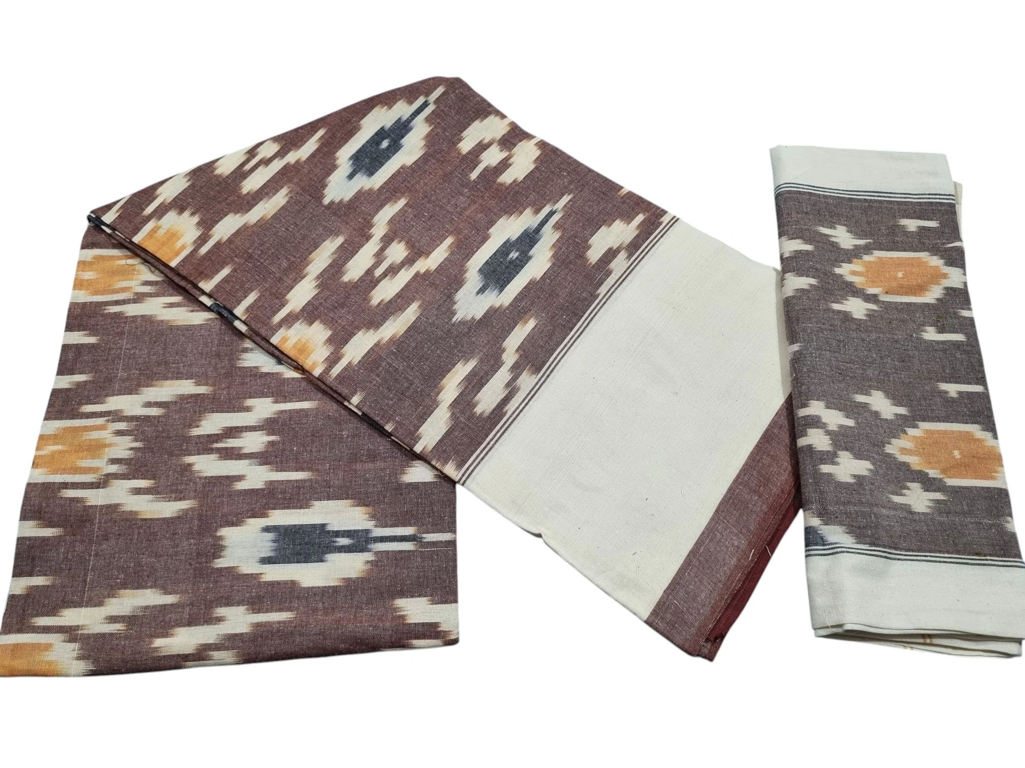 wp-17598358723186363715068826364651.webp Authentic Pochampally Ikat Bedsheet – King Size 9x7 ft with 2 Pillow Covers | Handwoven - Image 1